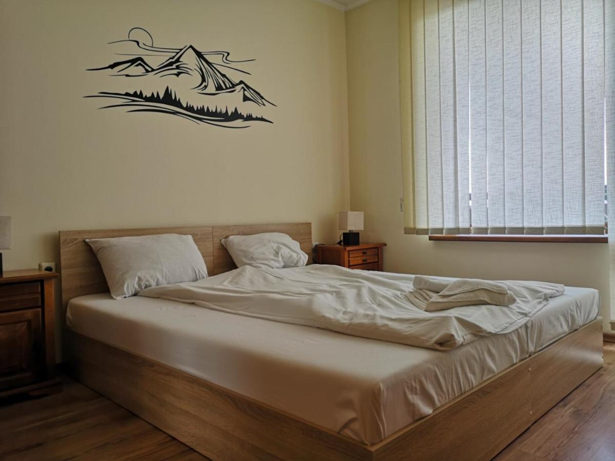 Pine Tree Apartment D34 Bansko Exterior photo